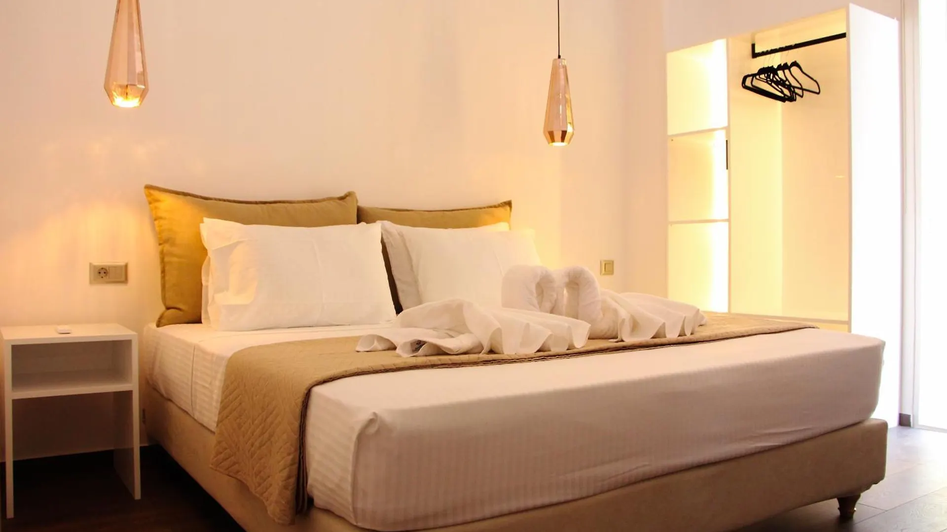 Polymnia III Luxury Apartment Argostoli